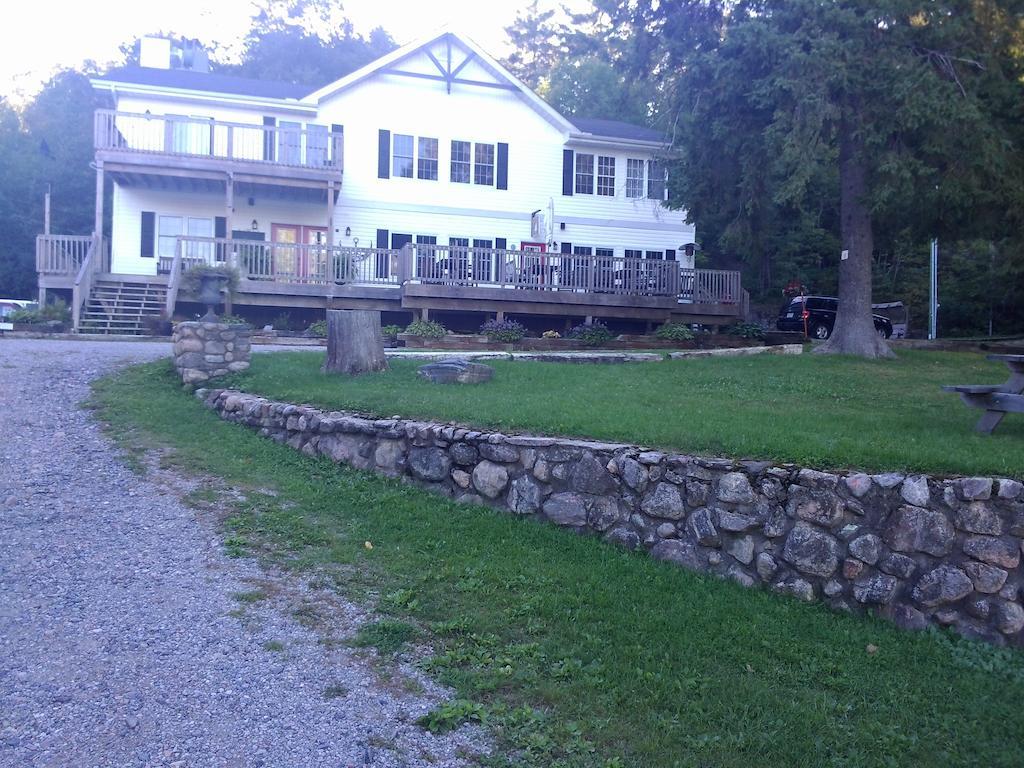 Little Hawk Resort & Marina Algonquin Highlands Luaran gambar