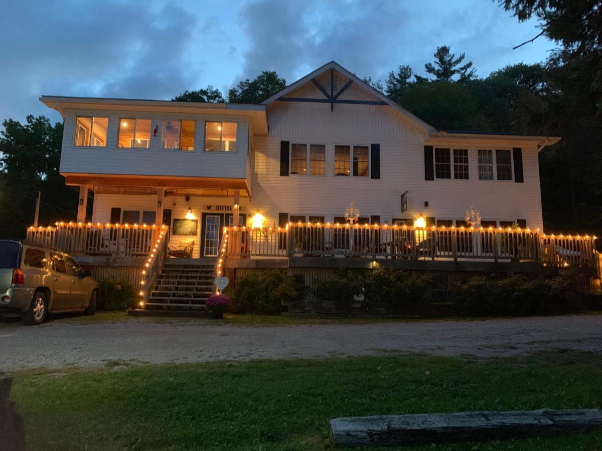 Little Hawk Resort & Marina Algonquin Highlands Luaran gambar